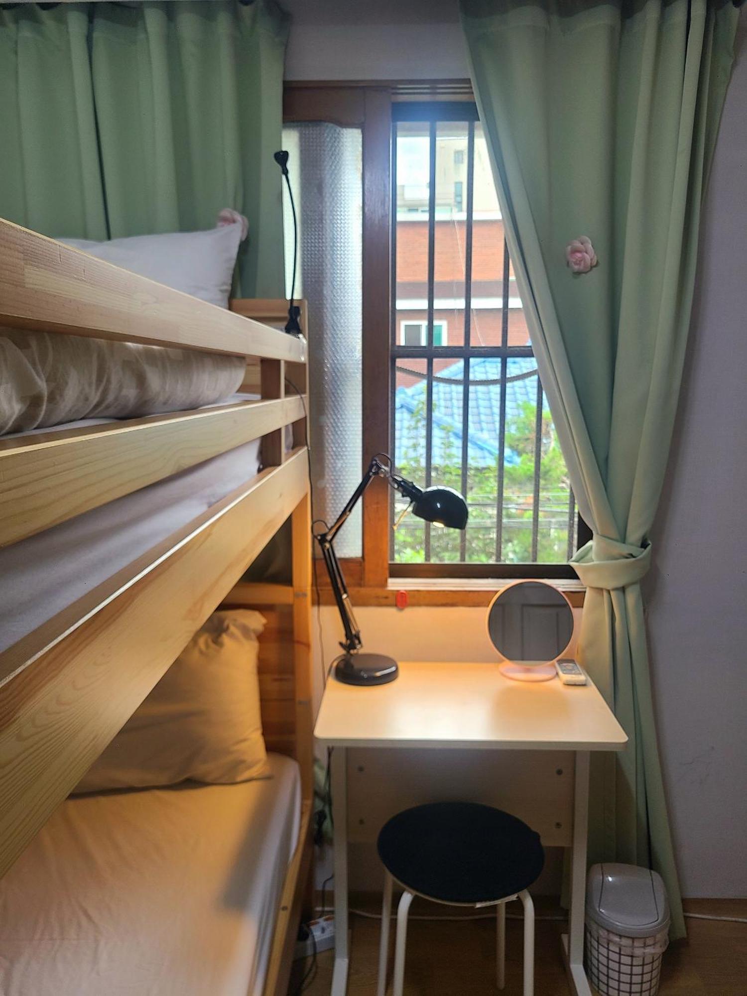 Appletree Guesthouse Seoul Exterior photo