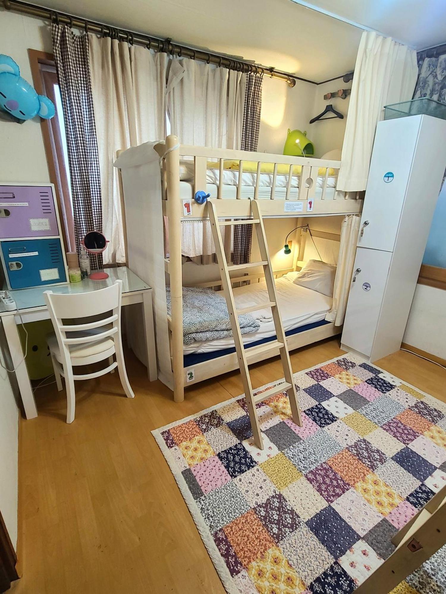 Appletree Guesthouse Seoul Exterior photo